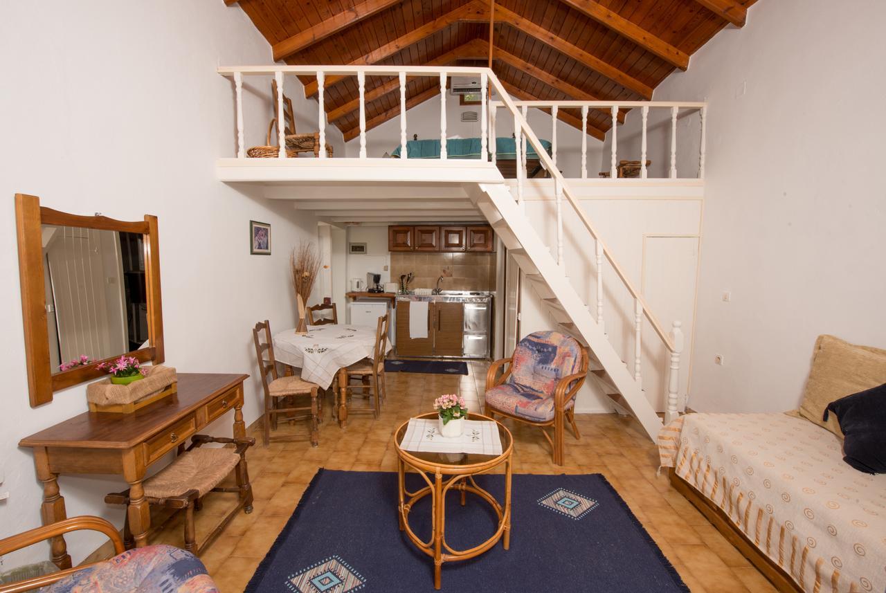 Penelope Apartment Symi Exterior foto